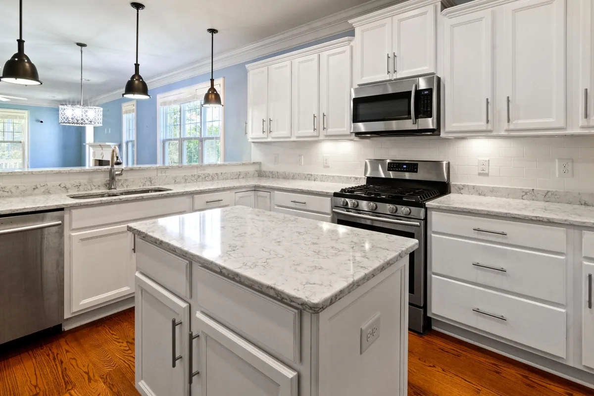 Filth & Squalor Cleanup in Warren, MA
